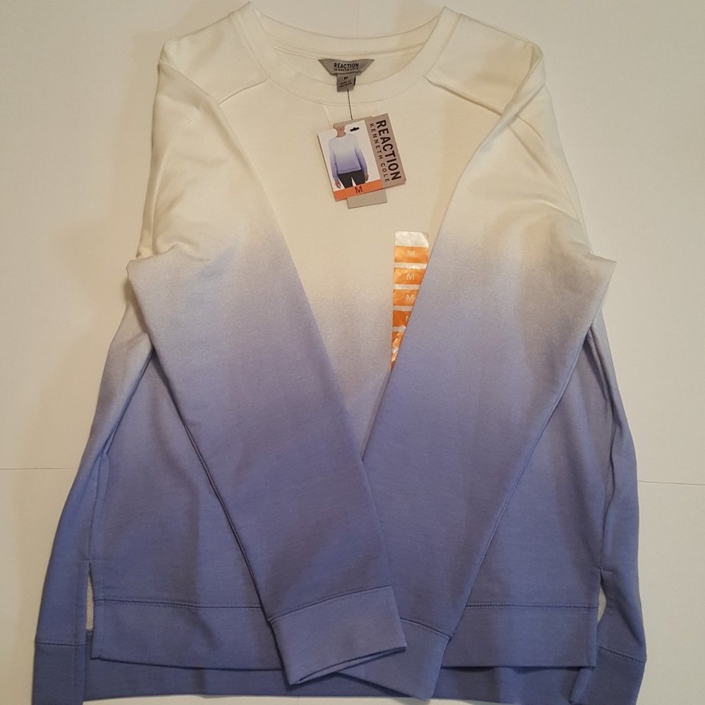 Women Kenneth Cole Reaction Sweater Size M NWT